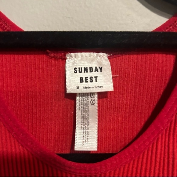 Aritzia - Sunday Best Bodysuit - Picture 3 of 3